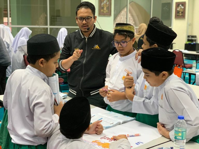 MODUL TUISYEN ONLINE UPKK – PANDUAN LENGKAP UNTUK KEJAYAAN MURID